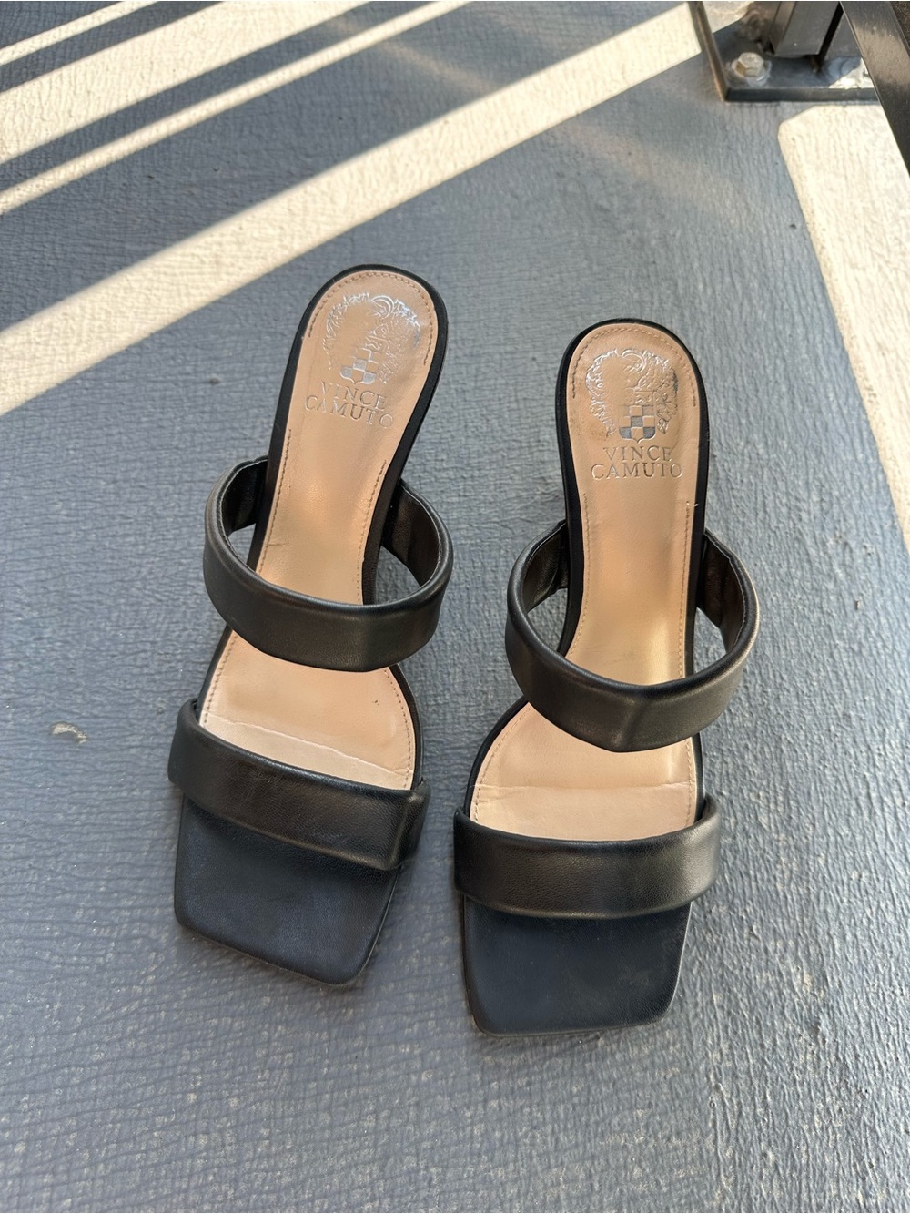 Vince Camuto Black Double-Strap Square-Toe Slide Sandals